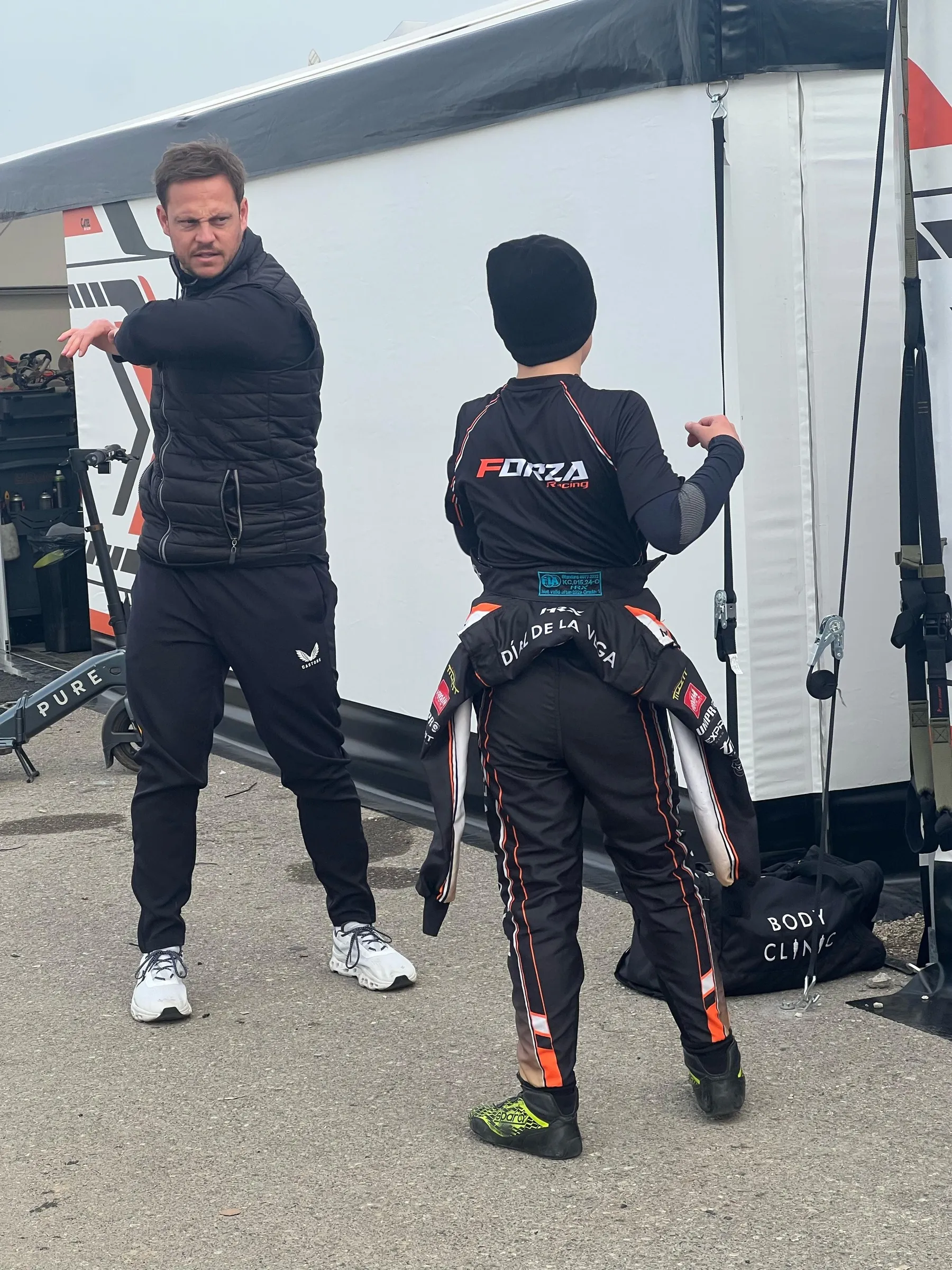 Resistance-band activation in the paddock