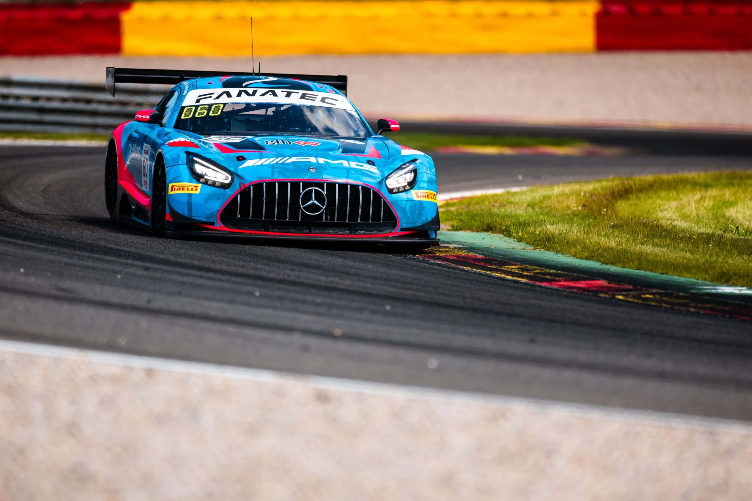 2 Seas Motorsport Mercedes-AMG GT3 turning in at Spa-Francorchamps